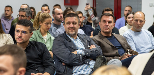 esmeralda 973 2023 16